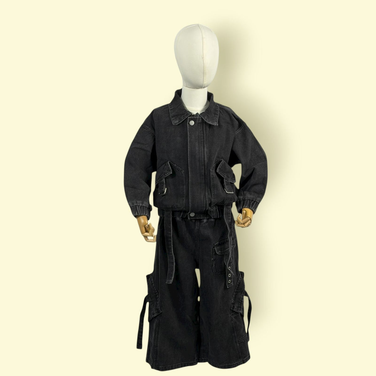 Trendy Black Denim Jacket & Cargo Pants Unisex Set– Stylish 2-Piece Outfit